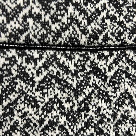 Susan Bristol skirt knit cotton blend black cream pockets 6 NWT FIRM on PRICE - Picture 5 of 7